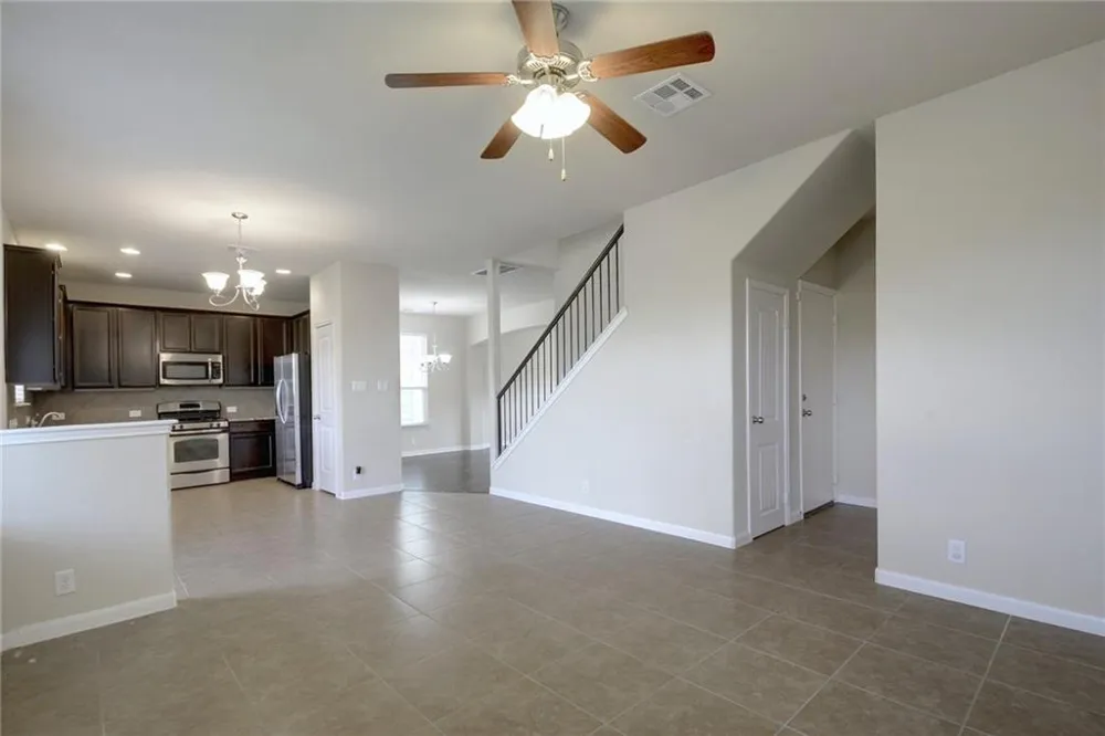8528 White Ibis Drive Austin, TX 78729