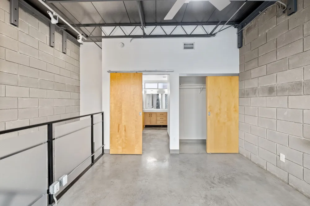 4801 S. Congress Avenue #H2 Austin, TX 78745