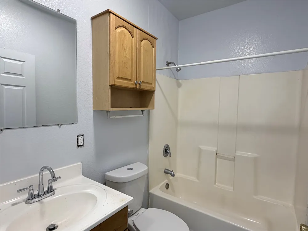 251 Zimmerman Avenue #B Bastrop, TX 78602