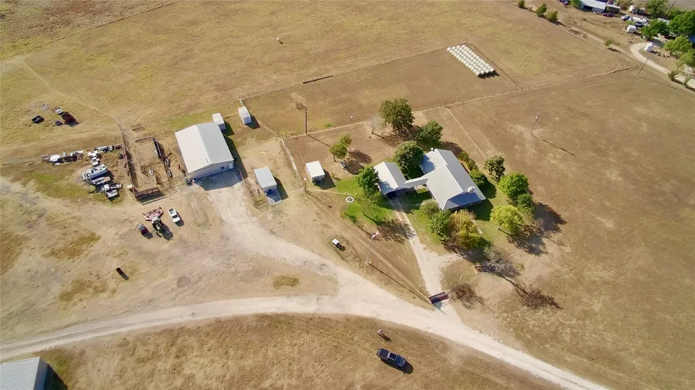 1351 CR 320 Granger, TX 76530