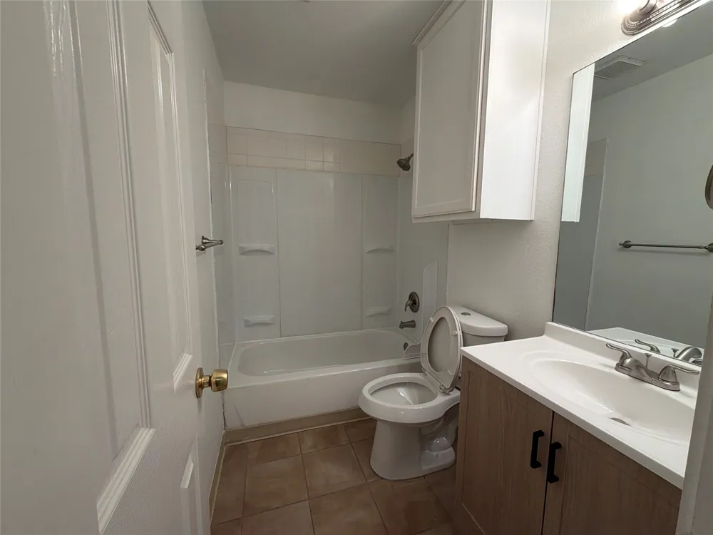 103 Mockingbird Circle Cedar Creek, TX 78612