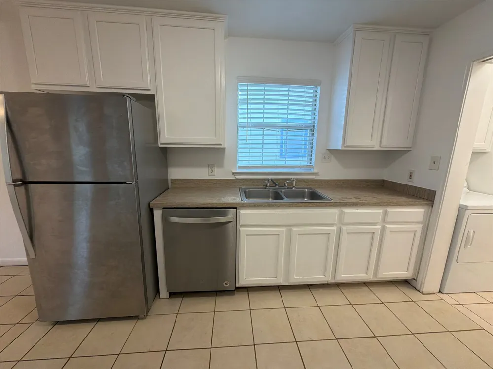 103 Mockingbird Circle Cedar Creek, TX 78612