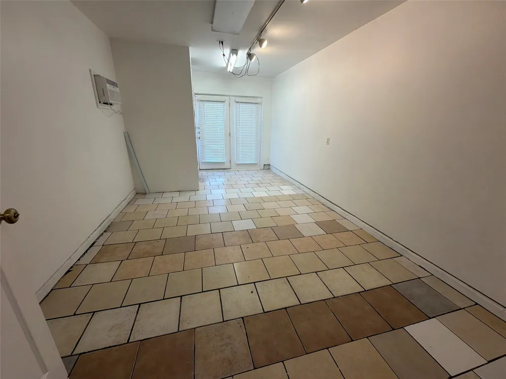 103 Mockingbird Circle Cedar Creek, TX 78612