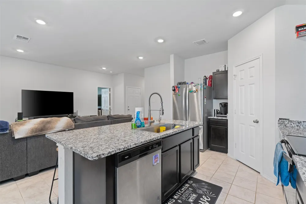701 Taggart Trail Jarrell, TX 76537