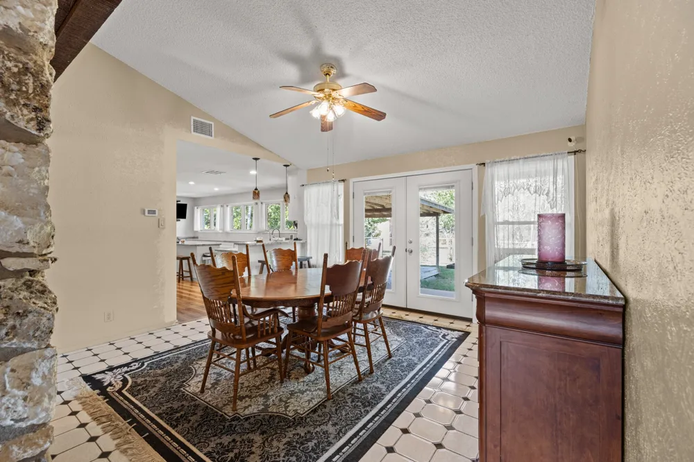 12709 Cholla Lane Manchaca, TX 78652