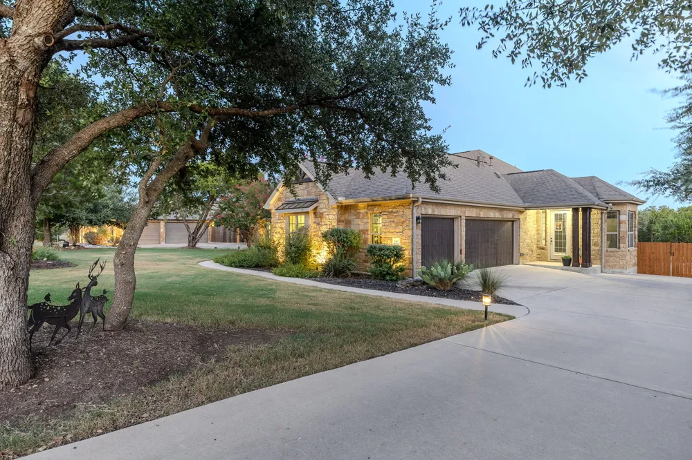140 Joshua Drive Georgetown, TX 78633