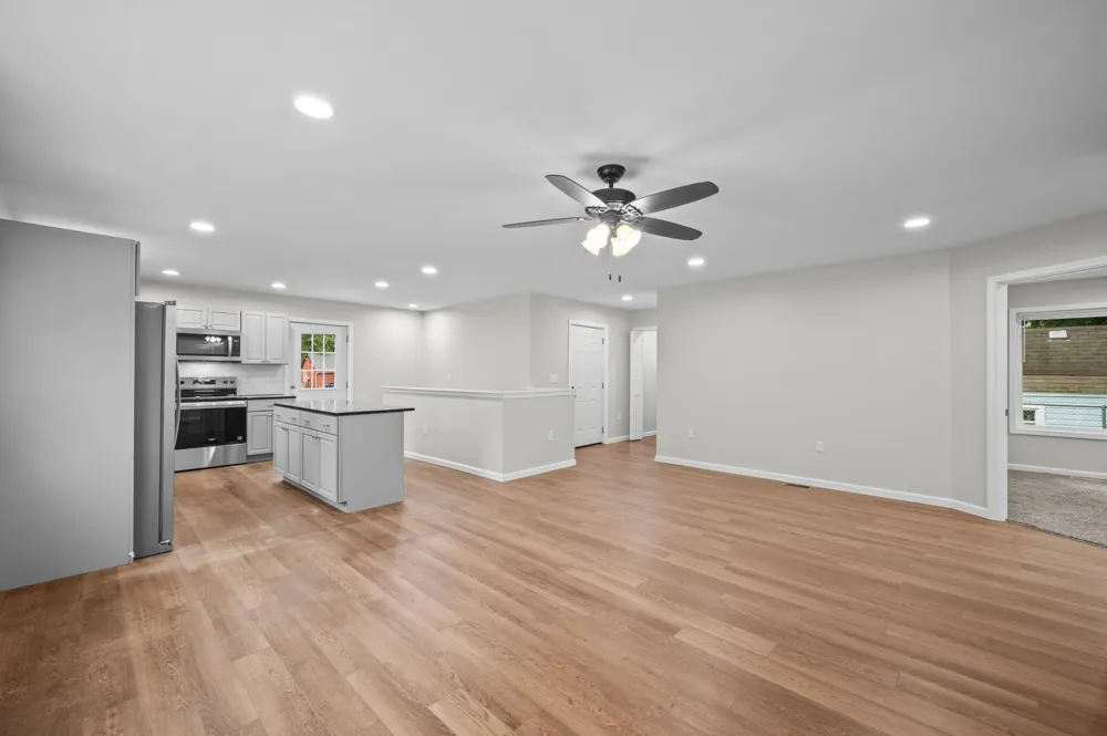 584 1st Court Niles, MI 49120