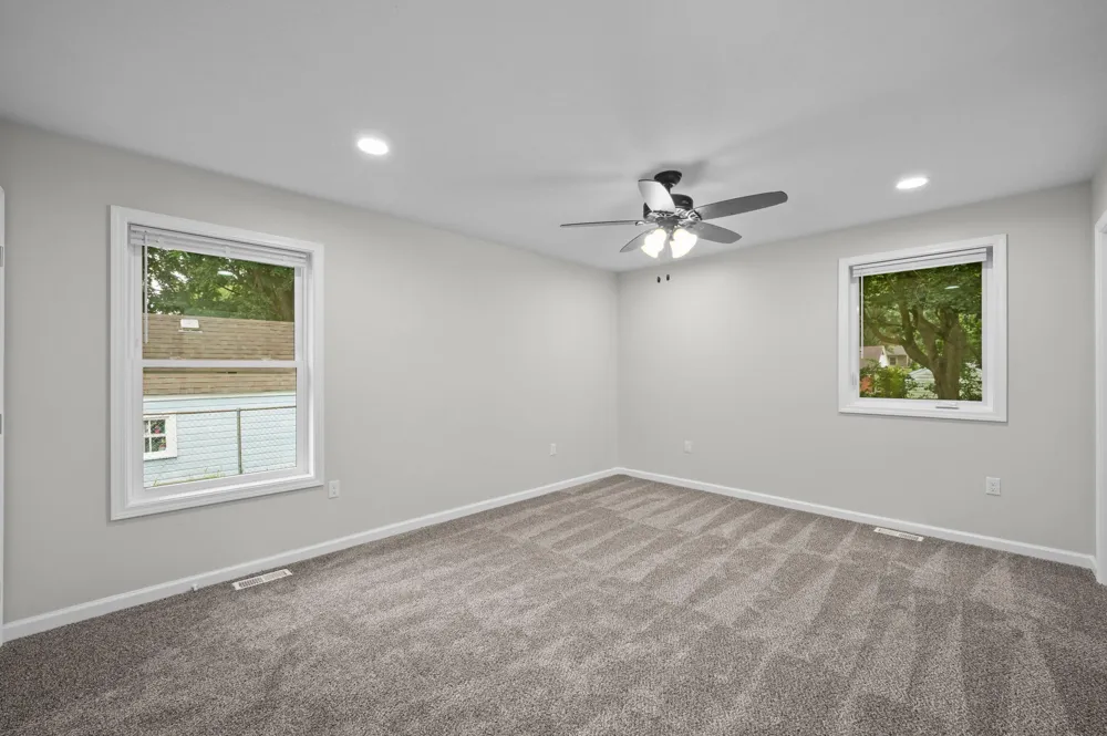 584 1st Court Niles, MI 49120