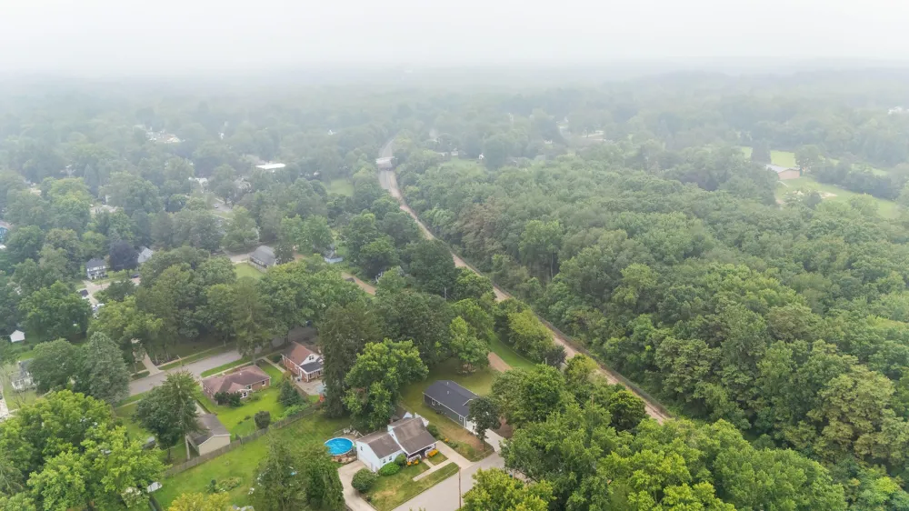 584 1st Court Niles, MI 49120