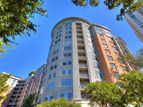 54 Rainey Street #309