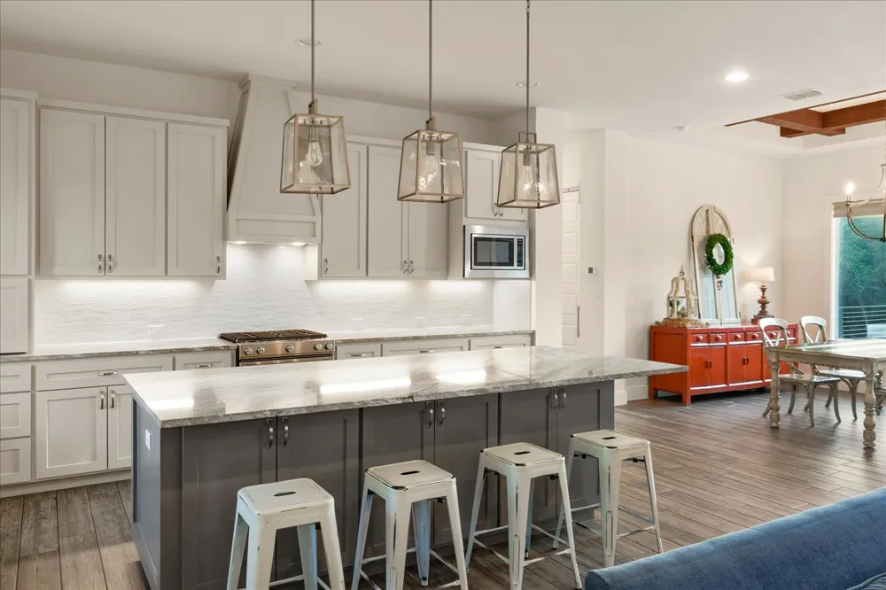 625 LAS COLINAS DRIVE Wimberley, TX 78676