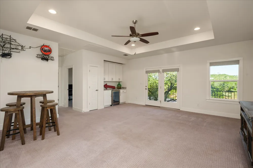 625 LAS COLINAS DRIVE Wimberley, TX 78676