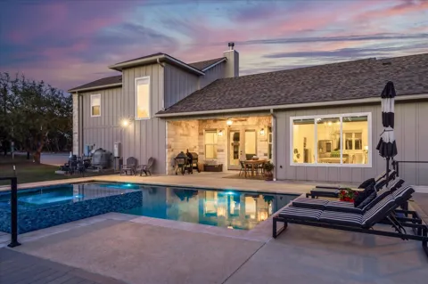 625 LAS COLINAS DRIVE