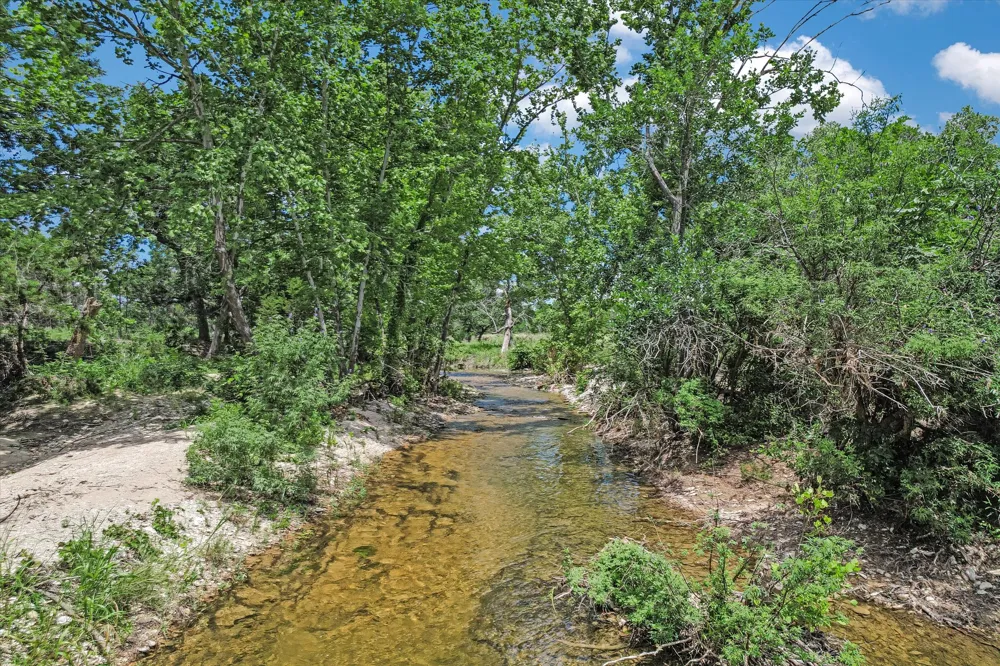 5150 CR 254 Bertram, TX 78605