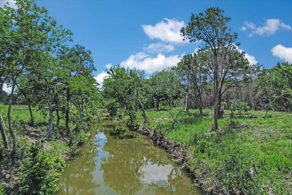 5150 CR 254 Bertram, TX 78605