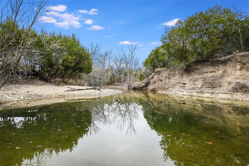 5150 CR 254 Bertram, TX 78605