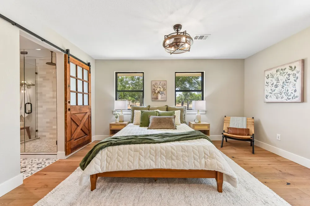 790 Private Road 905 Liberty Hill, TX 78642