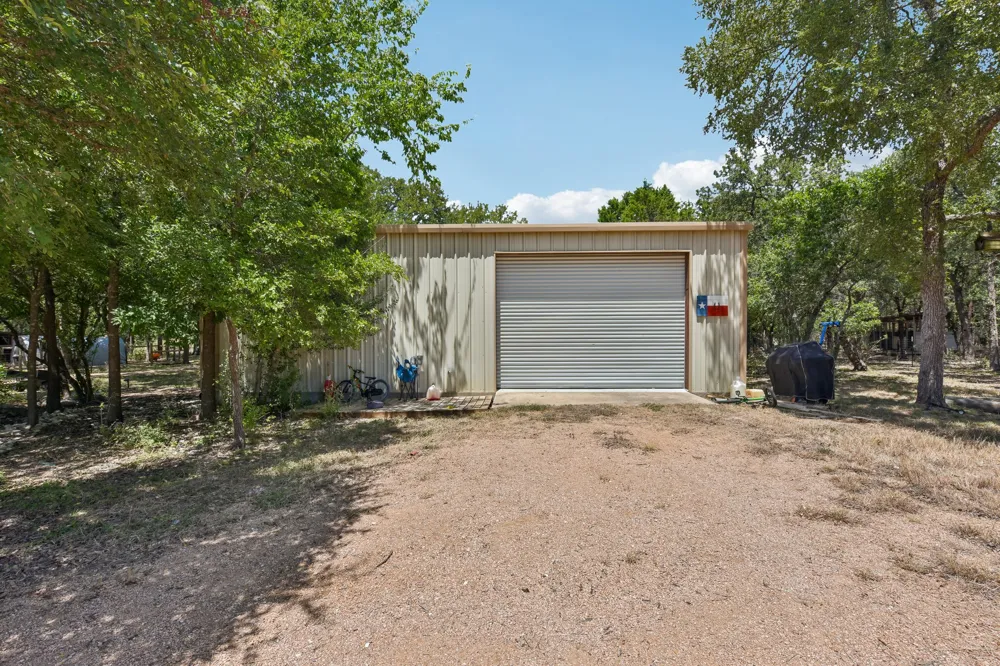 790 Private Road 905 Liberty Hill, TX 78642