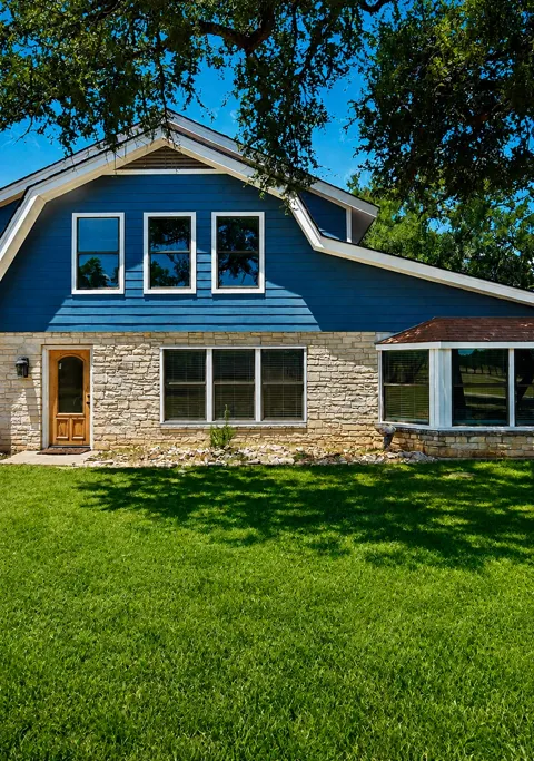 790 Private Road 905