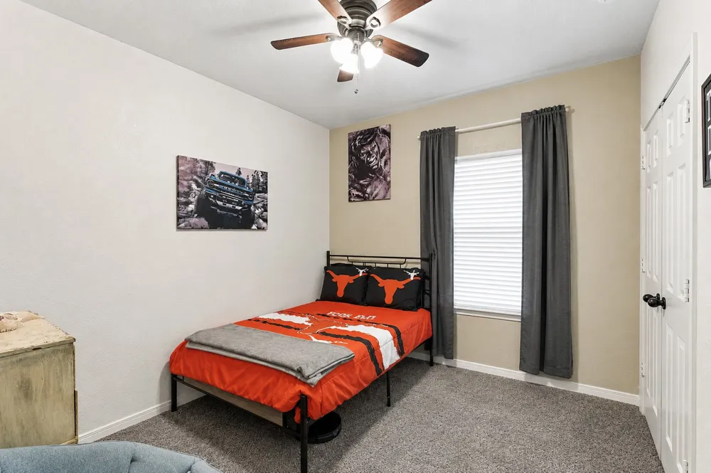 206 Brizendine Avenue Florence, TX 76527