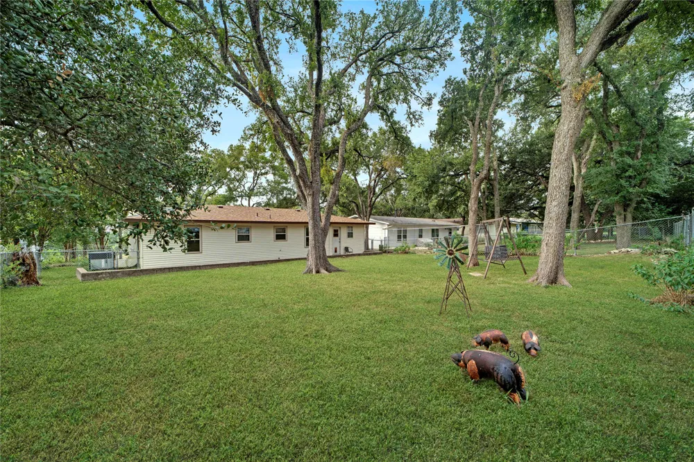 107 Mandalay Lane San Marcos, TX 78666