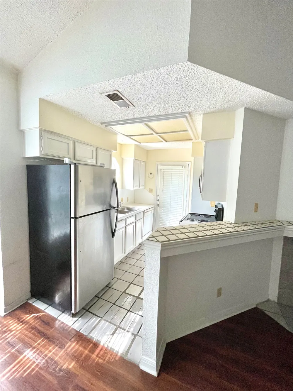 3111 Tom Green Street #302 Austin, TX 78705