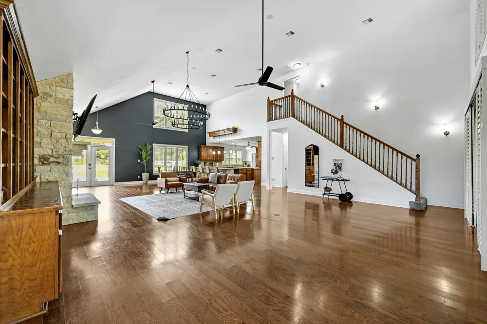 211 Moore Lane Cedar Park, TX 78613