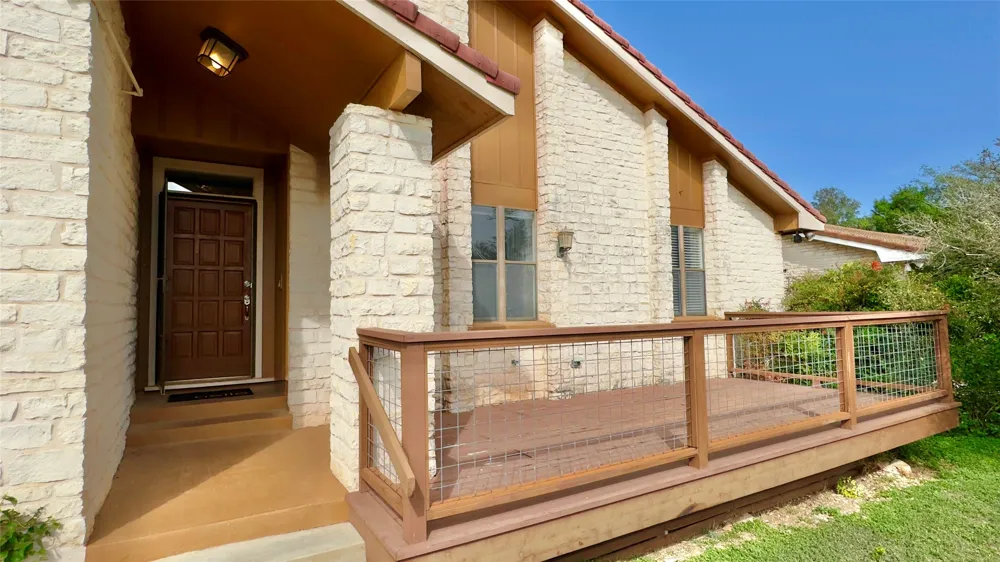 843 Sunfish Street Austin, TX 78734