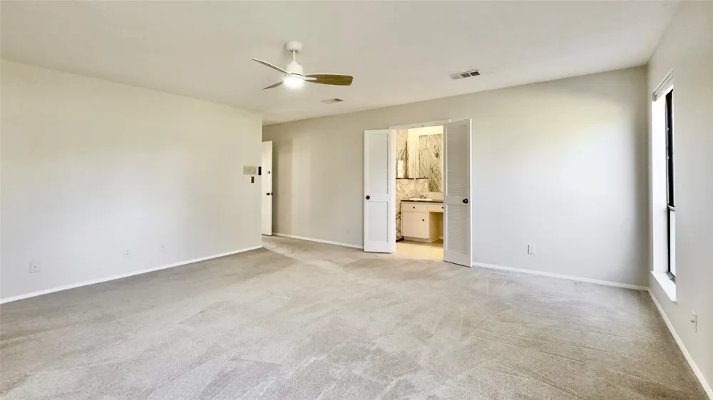 843 Sunfish Street Austin, TX 78734