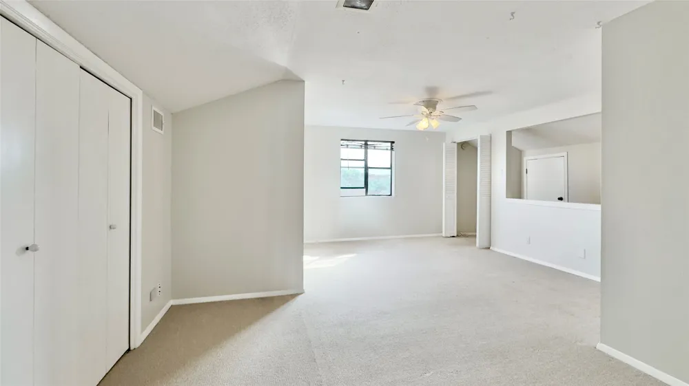 843 Sunfish Street Austin, TX 78734