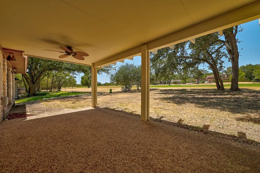 843 Sunfish Street Austin, TX 78734