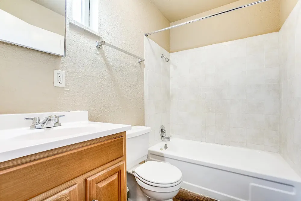216 LUCAS ST STREET #2 San Antonio, TX 78209
