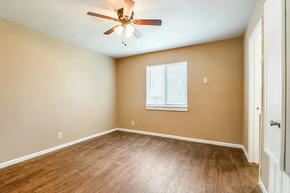 216 LUCAS ST STREET #2 San Antonio, TX 78209