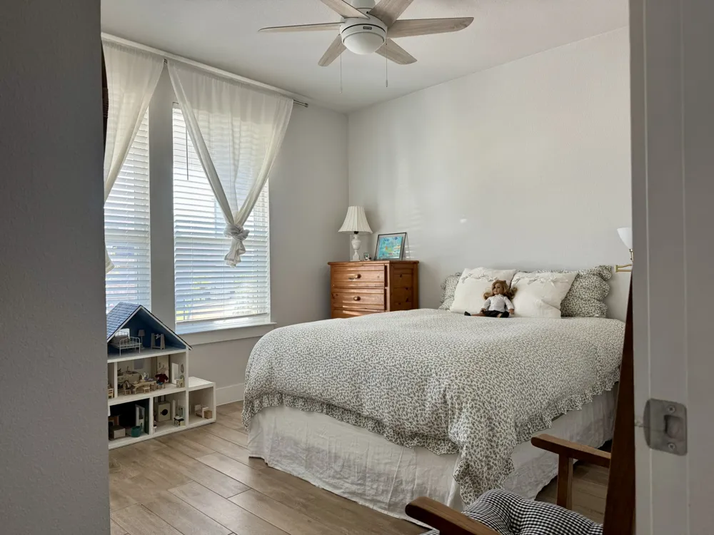 1202 Sage Thrasher Circle Dripping Springs, TX 78620
