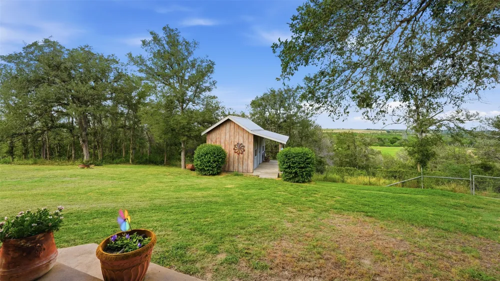 435 Placid Lane Lockhart, TX 78644