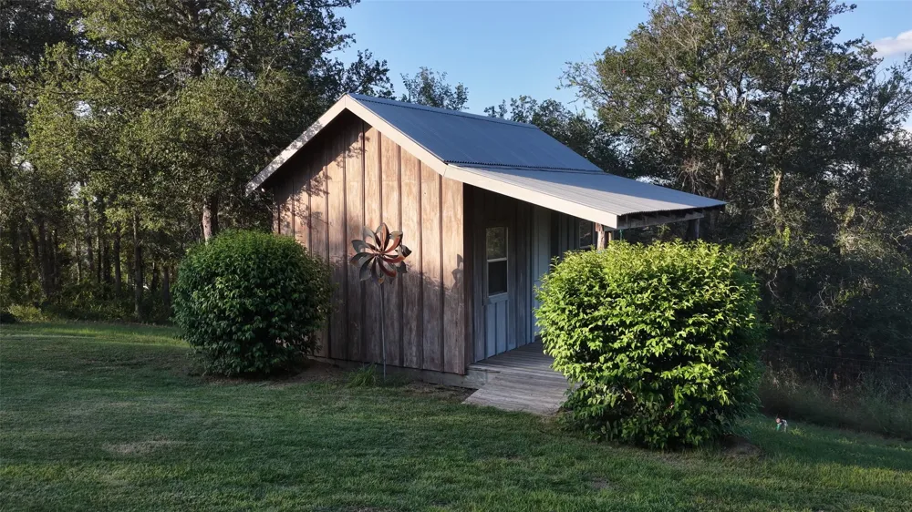 435 Placid Lane Lockhart, TX 78644