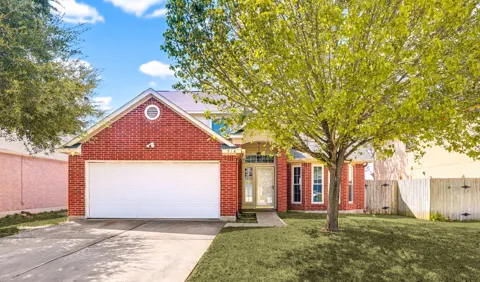 216 Sunshadow Drive