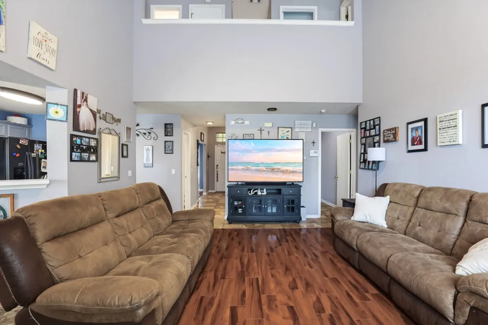 216 Sunshadow Drive Lockhart, TX 78644