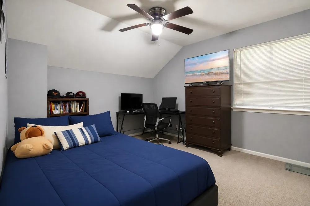 216 Sunshadow Drive Lockhart, TX 78644