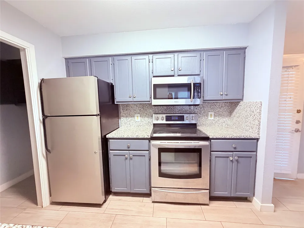 8801 Schick Road #B Austin, TX 78729