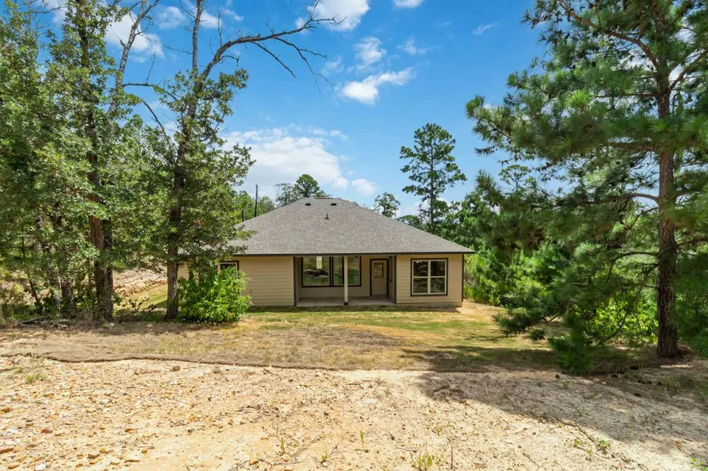 106 Kaapahu Drive Bastrop, TX 78602