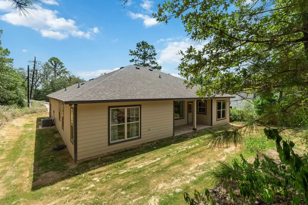 106 Kaapahu Drive Bastrop, TX 78602