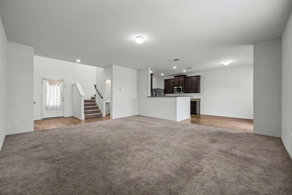 19812 Hubert R Humphrey Road Manor, TX 78653
