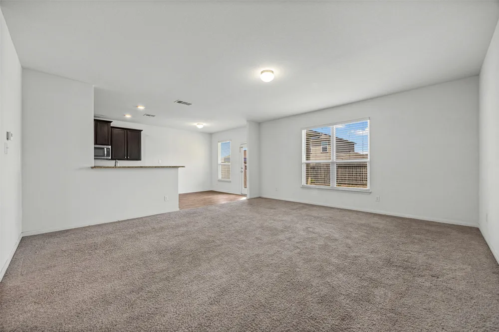 19812 Hubert R Humphrey Road Manor, TX 78653