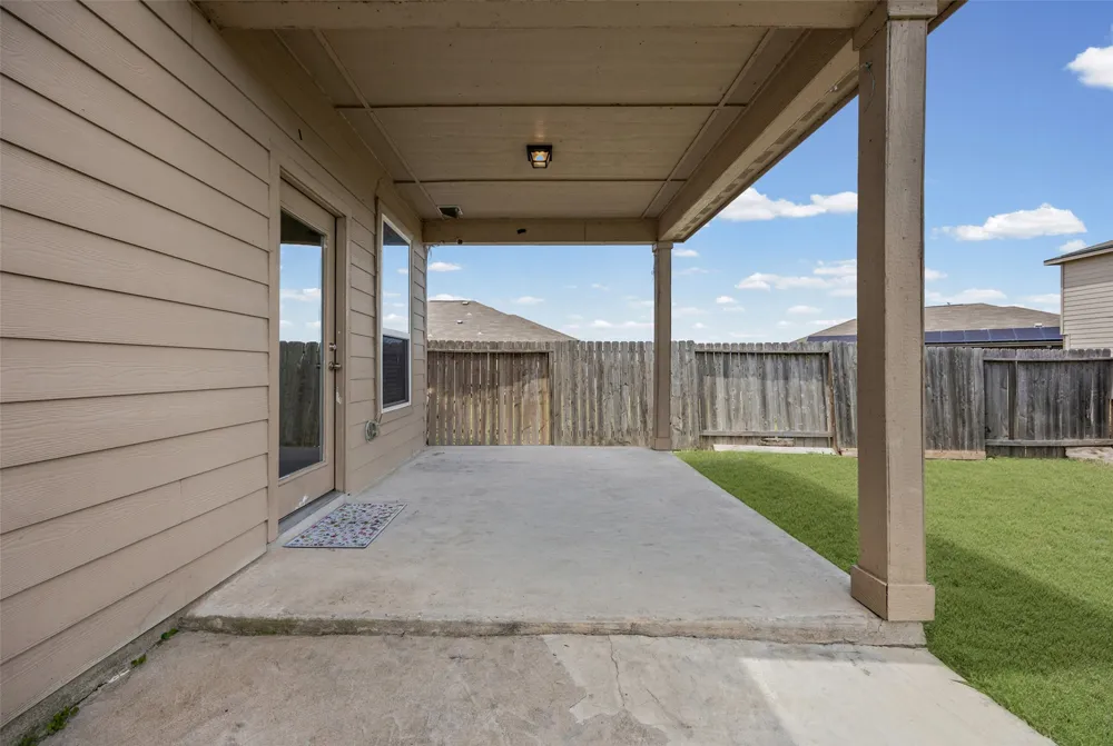 19812 Hubert R Humphrey Road Manor, TX 78653