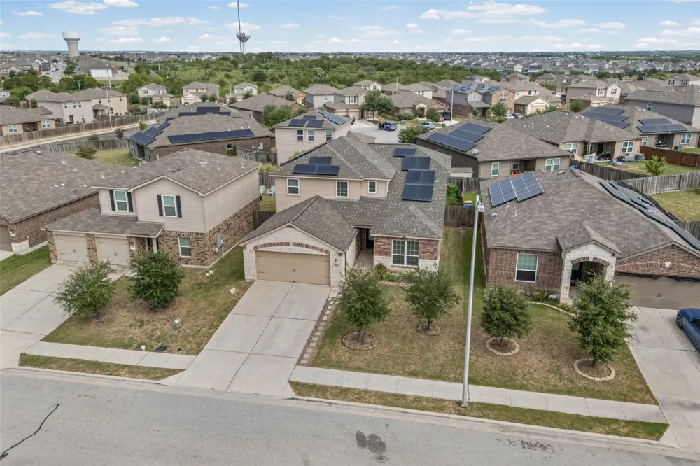 19812 Hubert R Humphrey Road Manor, TX 78653
