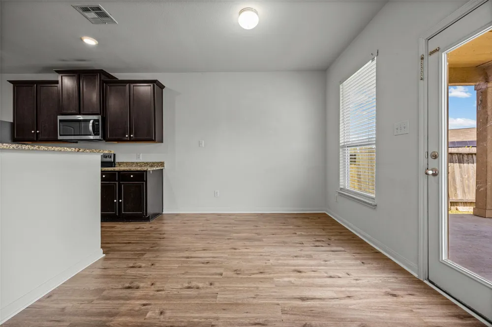 19812 Hubert R Humphrey Road Manor, TX 78653