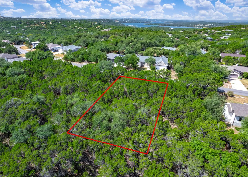 8001 Flintlock Circle Lago Vista, TX 78645