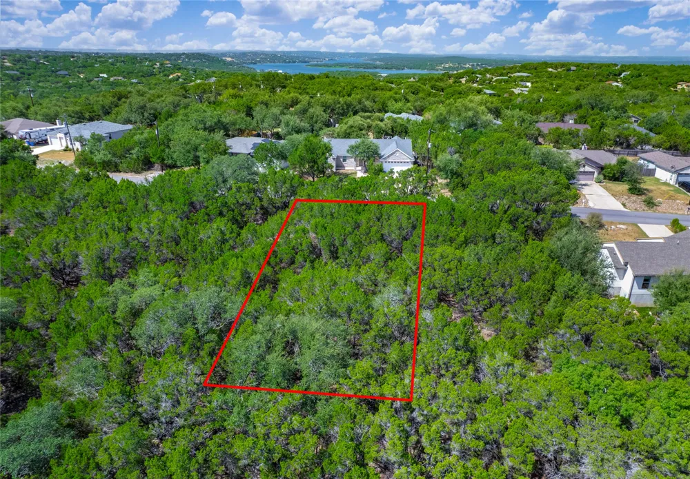 8001 Flintlock Circle Lago Vista, TX 78645