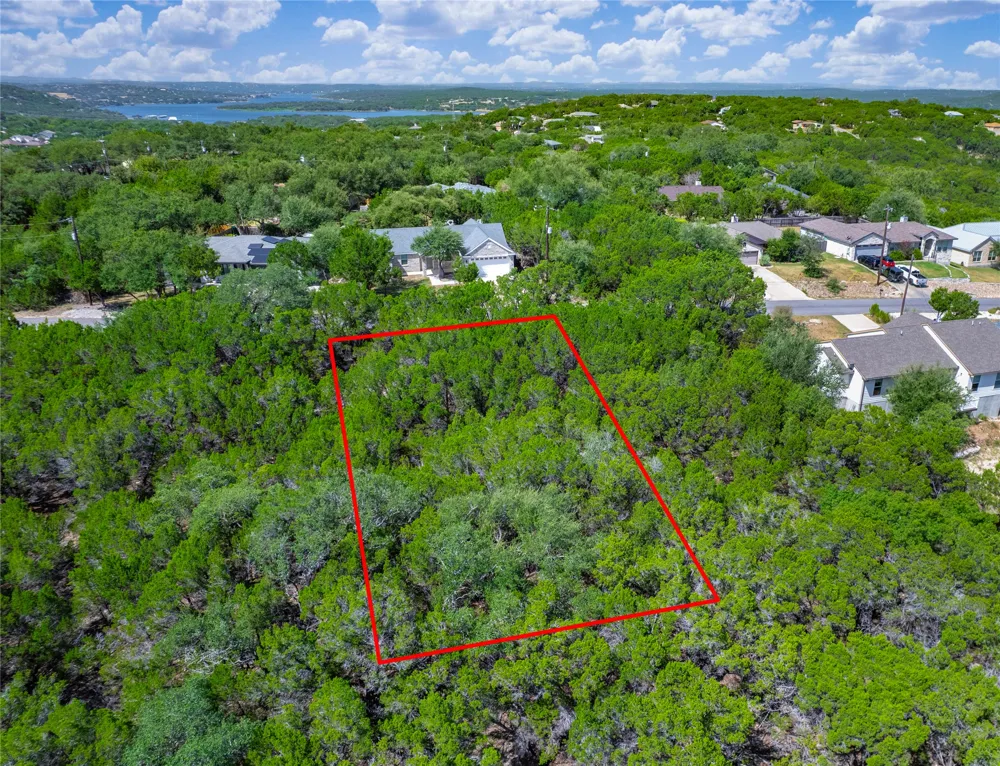 8001 Flintlock Circle Lago Vista, TX 78645